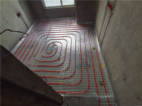 复地悦城采暖升级 专业地暖施工，十二年经验铸就舒适与安心